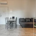 Littlehome-Centro-Self Check In